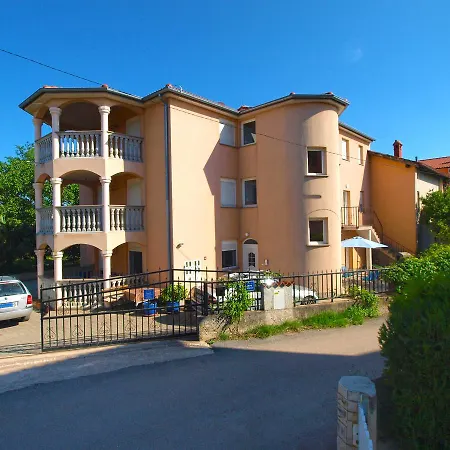 Apartments Marija 1638 * Medulin