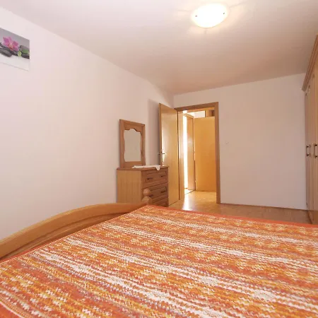 Appartement Apartments Marija 1638 *